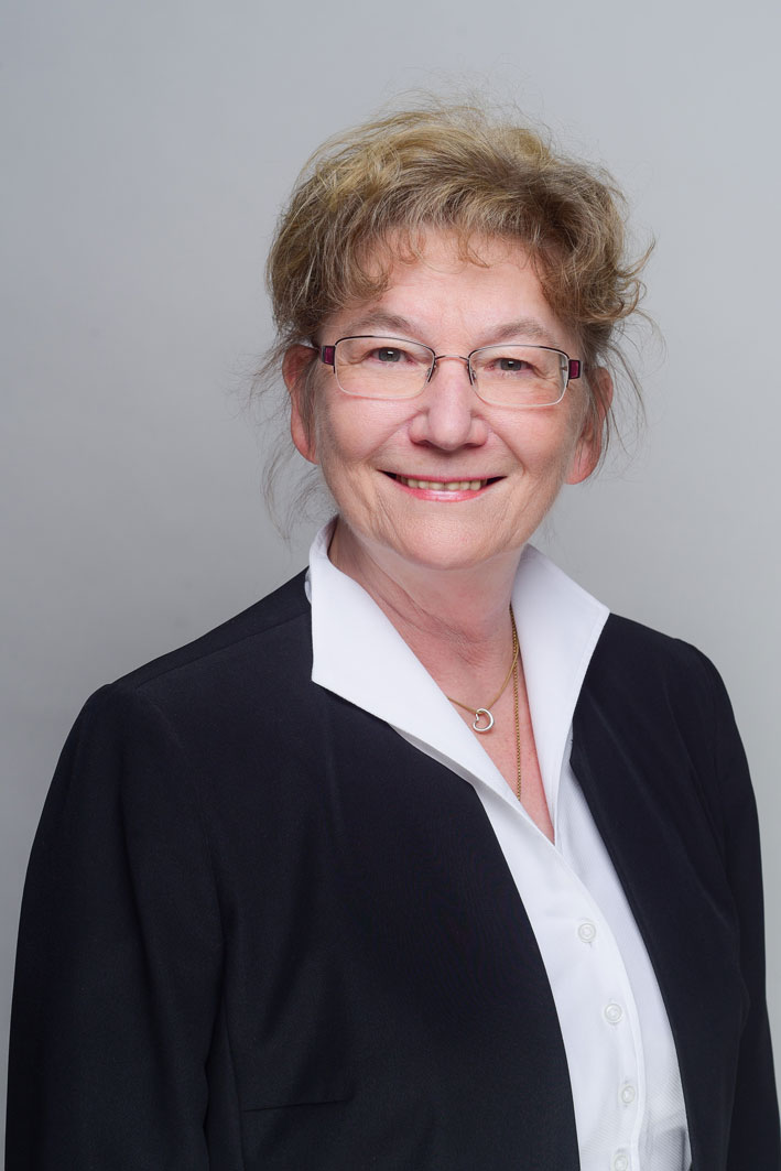 Dr. Petra Sellenschlo